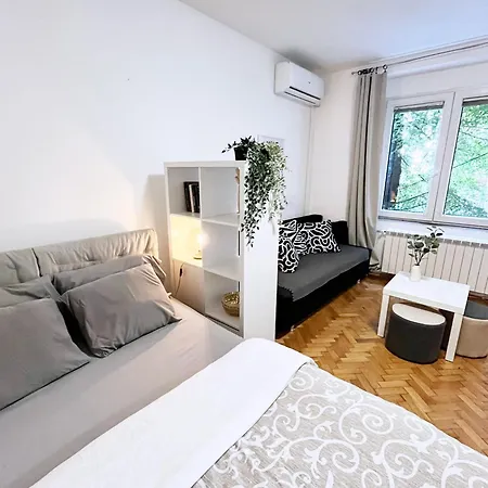 Apartment Fully Equipped - Cozy & Convenient